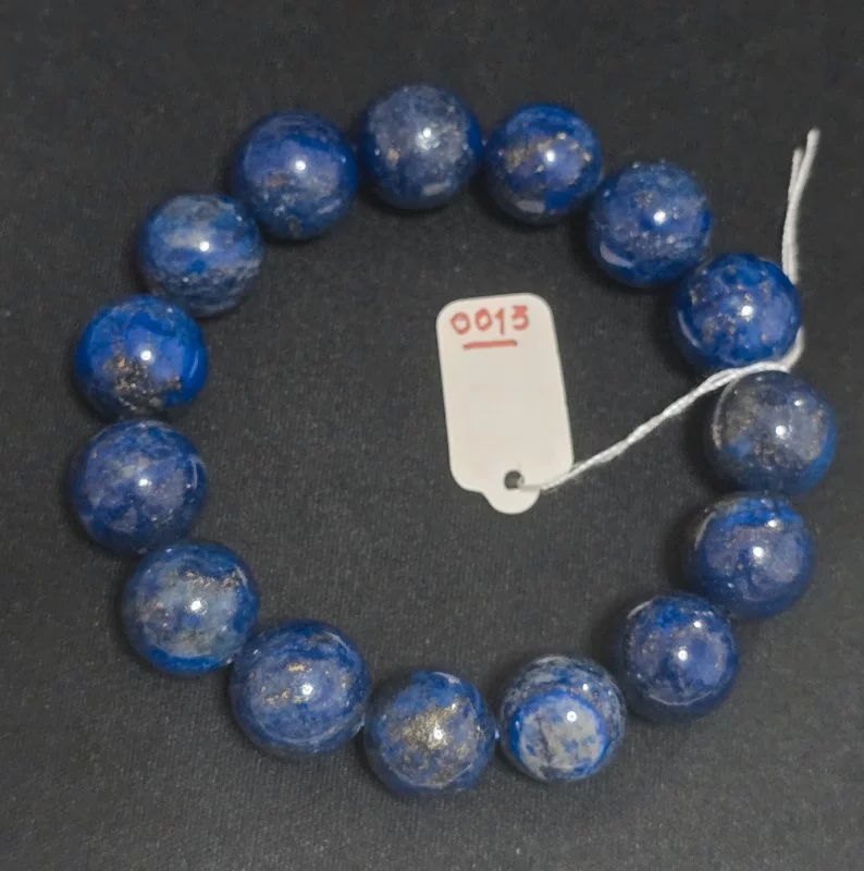 Lapis Lazuli (ลาพิส ลาซูลี)