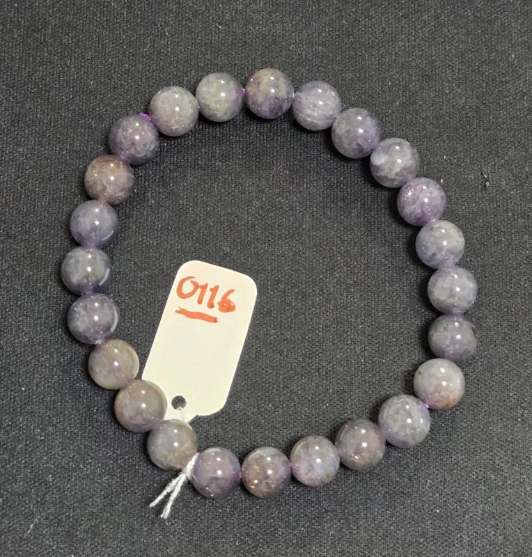 Iolite (ไอโอไลต์)