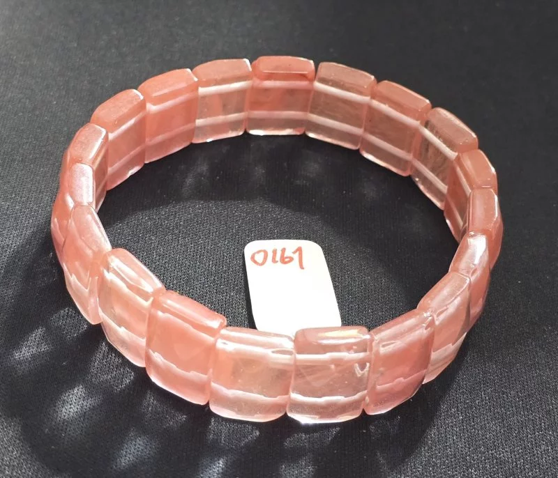 Cherry Quartz (เชอร์รี่ ควอตซ์)