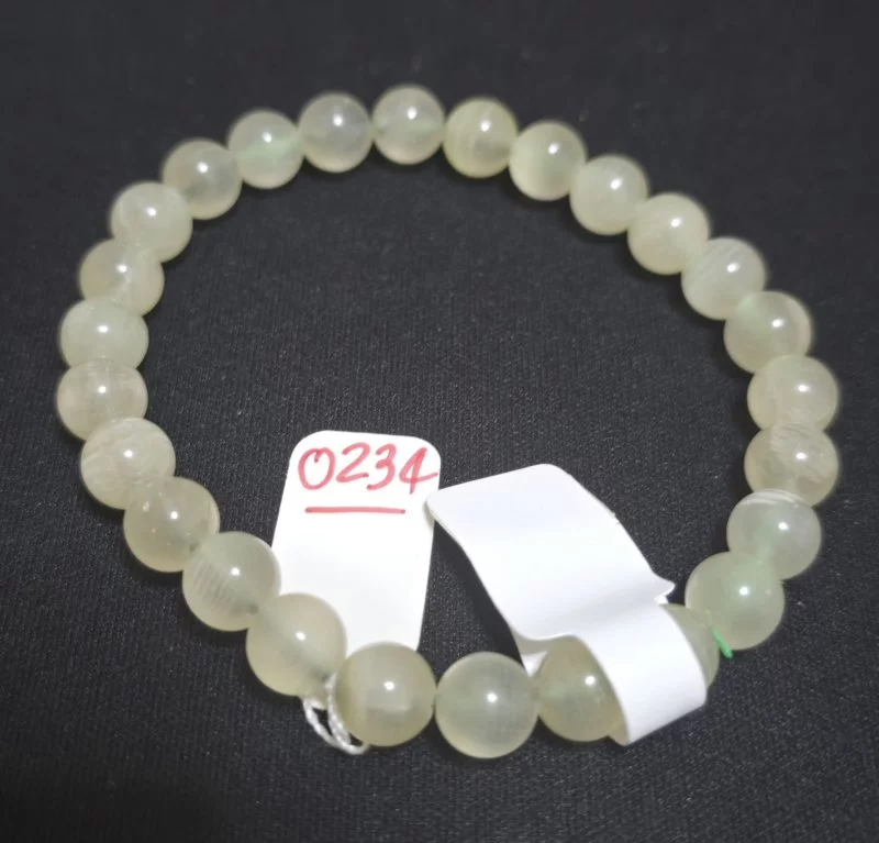 Green Calcite (กรีน แคลไซต์)