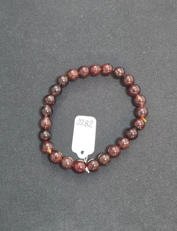 Red Rutilated Quartz (ไหมแดง)