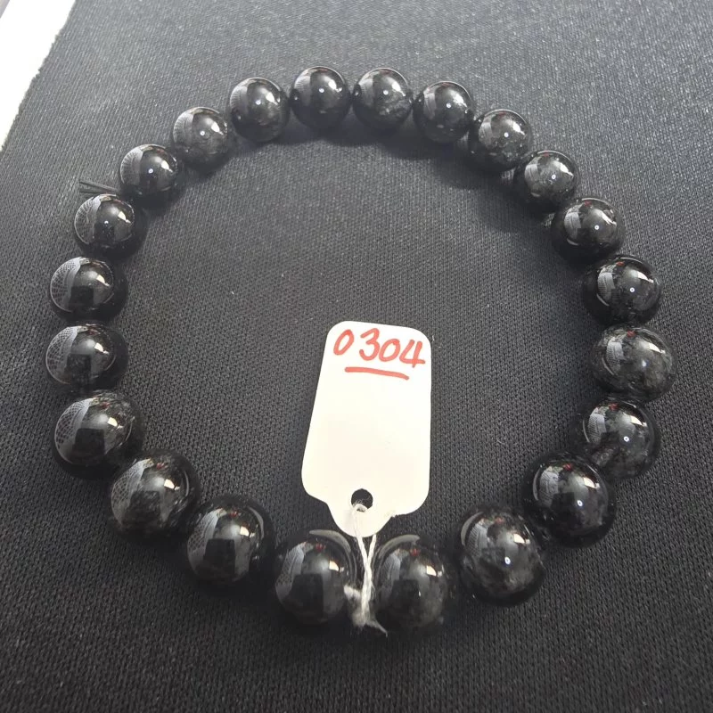 Black Rutilated Quartz (ควอตซ์ไหมสีดำ)