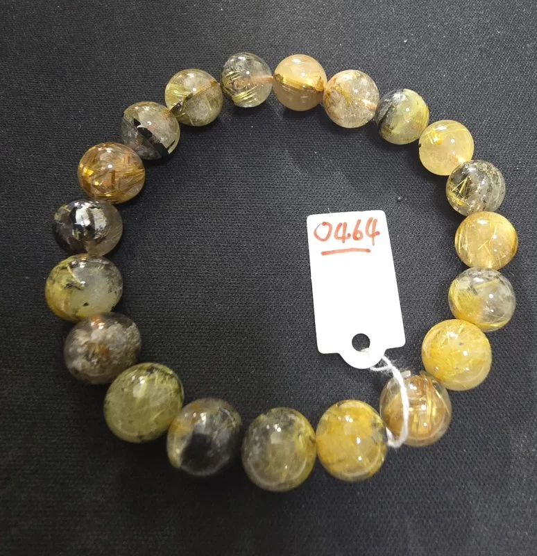 Golden Rutilated Quartz (ไหมเศรษฐี)