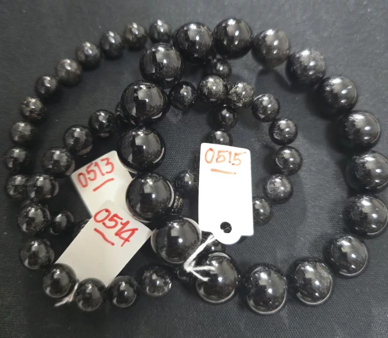 Black Rutilated Quartz (ควอตซ์ไหมสีดำ)