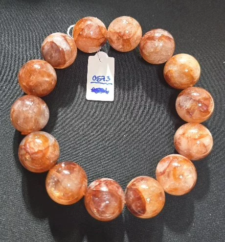 Red Hematoid Quartz (เรด เฮมาทอยด์ ควอตซ์)