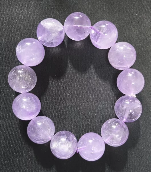 Lavender Amethyst (ลาเวนเดอร์ อเมทิสต์)