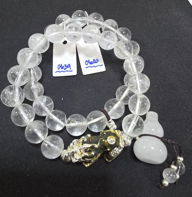 Clear Quartz (เคลียร์ ควอตซ์)