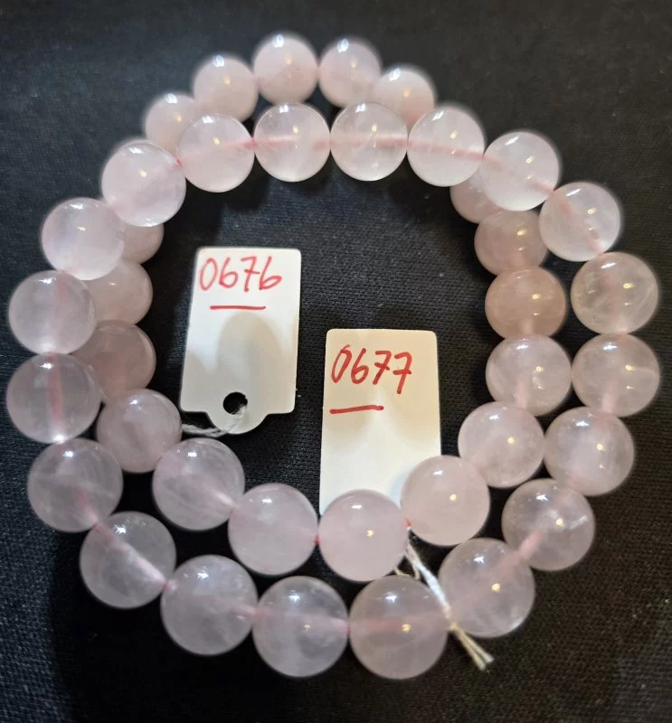 Rose Quartz (โรส ควอตซ์)