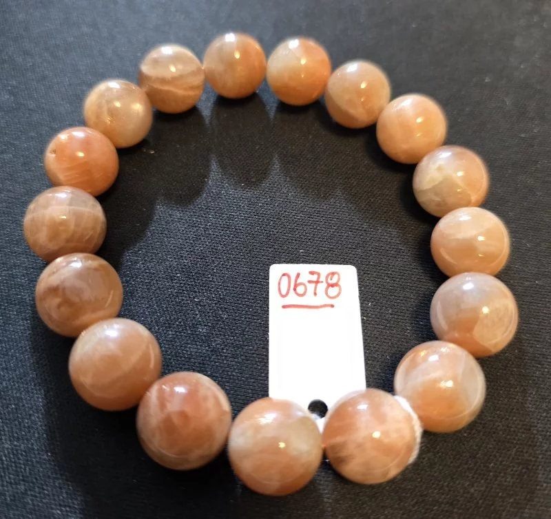 Sunstone (ซันสโตน)
