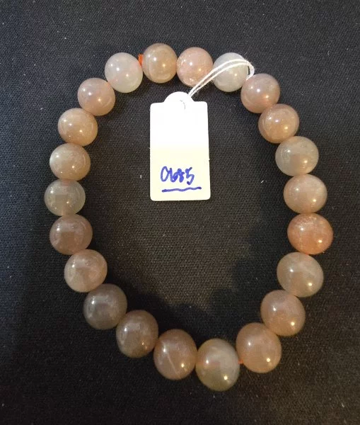 Peach Moonstone (พีช มูนสโตน)