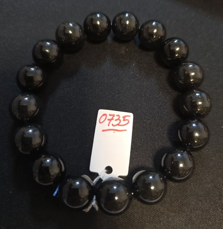 Black Rutilated Quartz (ควอตซ์ไหมสีดำ)
