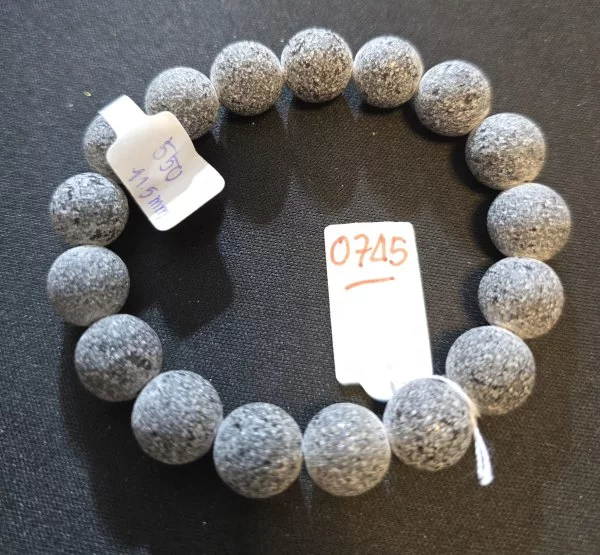 Lava Stone (หินลาวา)