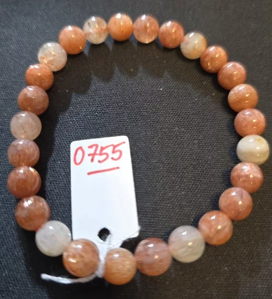 Arusha Sunstone (อรุชา ซันสโตน )