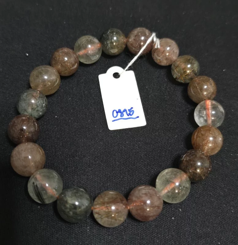 Red Green Rutile Quartz (เรด กรีน รูไทล์ ควอตซ์)