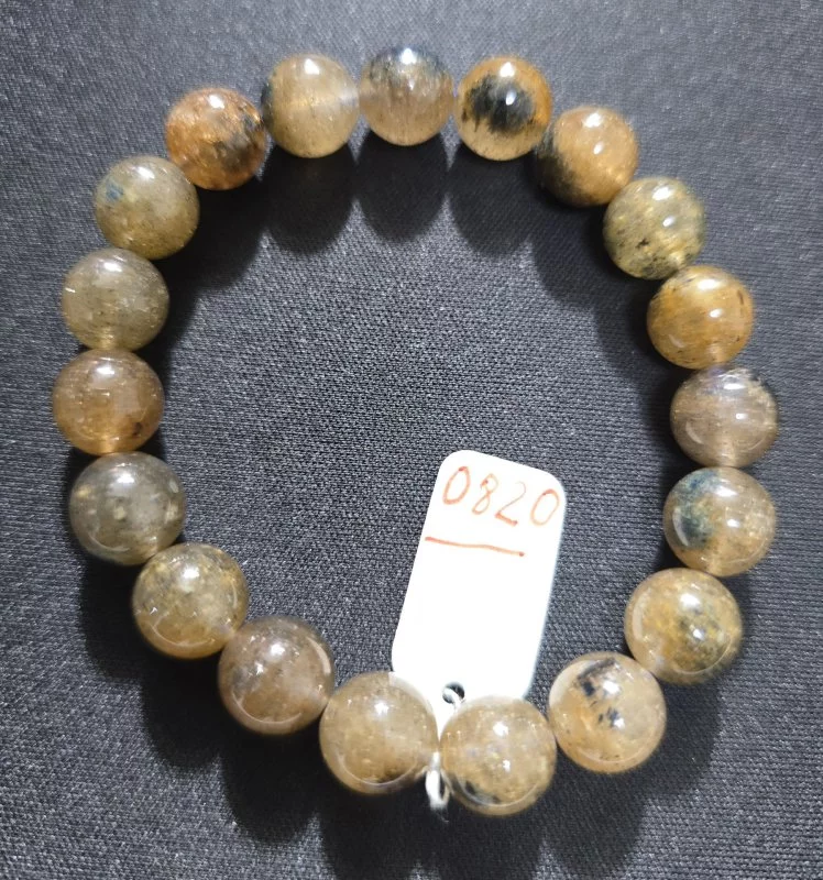 Blue Gold Strawberry Quartz (ไหมสตรอว์เบอร์รีน้ำเงิน)