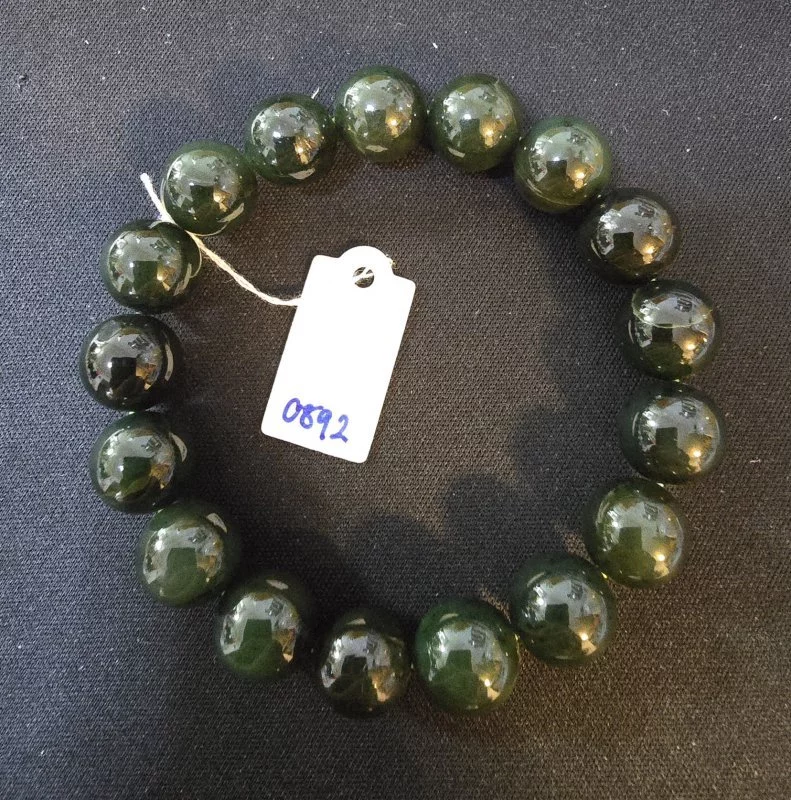 Green Jade (หยกเขียว)
