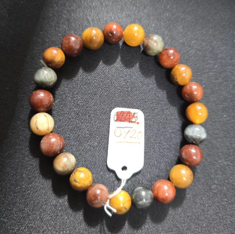 Multi-Rutilated Quartz (มัลติ-รูทิเลต ควอตซ์)