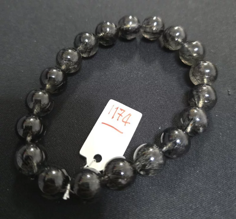 Black Rutilated Quartz (ควอตซ์ไหมสีดำ)