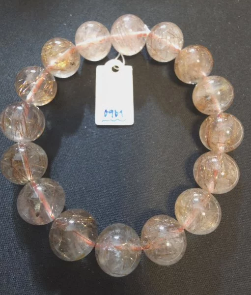 Red Rutilated Quartz (ไหมแดง)