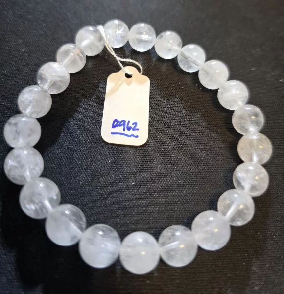 Himalayan Ice Quartz (หิมาลายัน ไอซ์ ควอตซ์ )