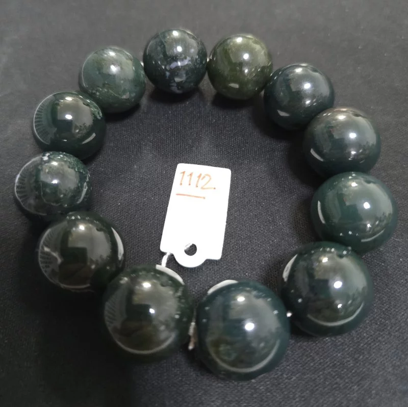 Moss Agate (มอส อาเกต)