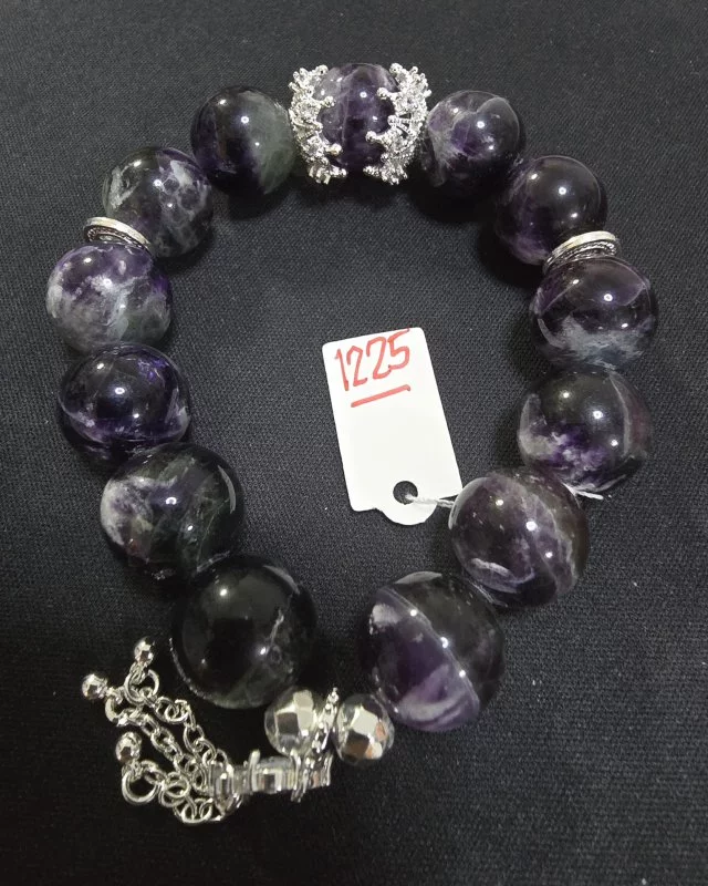 Feather Fluorite (ฟลูออไรต์ขนนก)