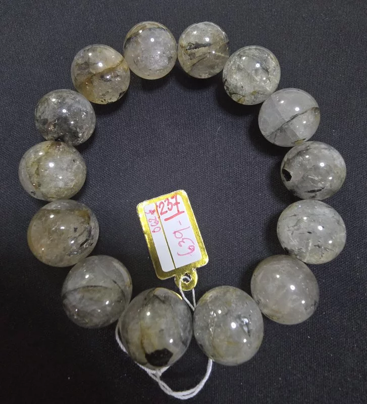 Herkimer Diamond (เฮอร์คิเมอร์ ไดมอนด์)