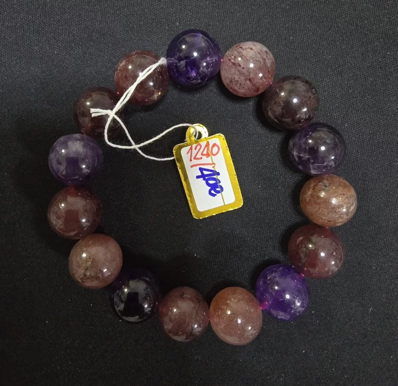 Super 7 (ซูเปอร์เซเว่น)