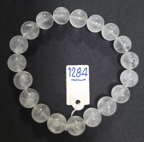 Moonstone (มูนสโตน)