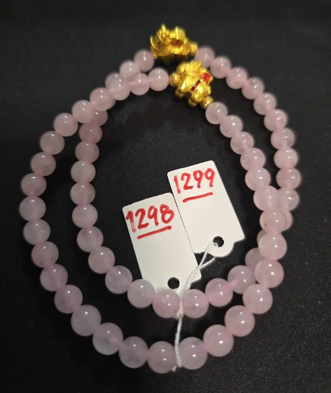 Rose Quartz (โรส ควอตซ์)