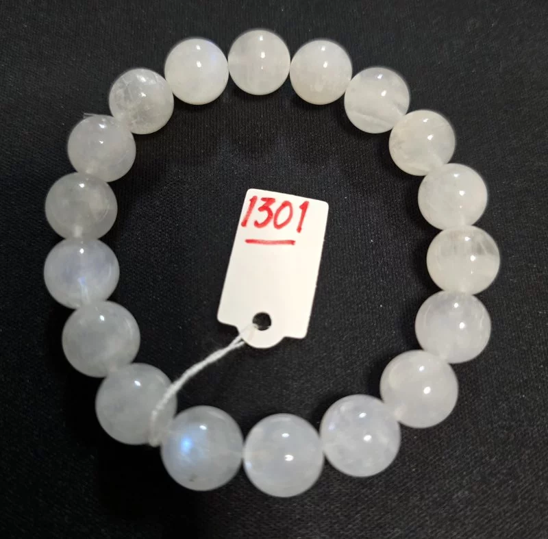 Moonstone (มูนสโตน)