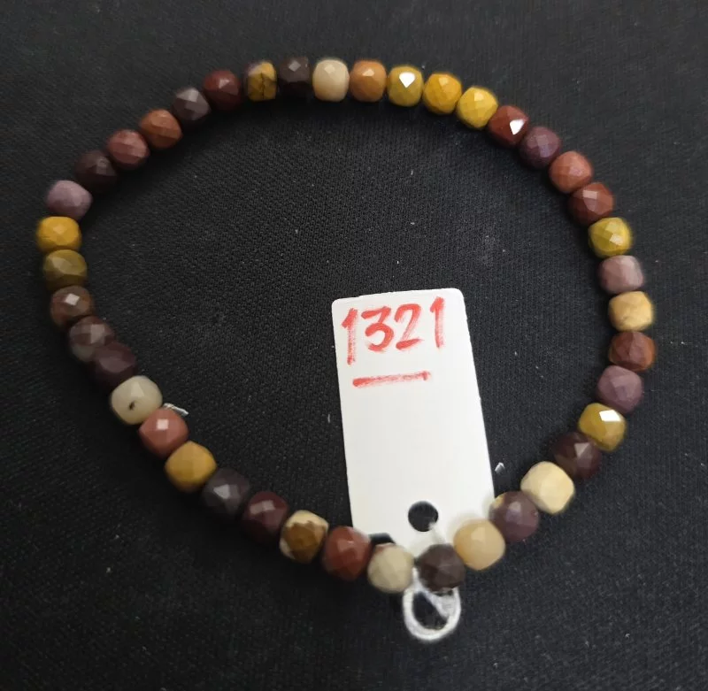 Mookaite Jasper (มูไคต์ แจสเปอร์)