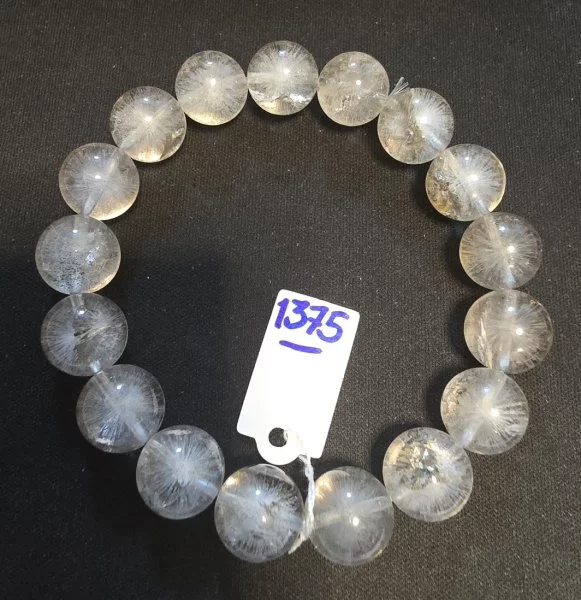 Himalayan Ice Quartz (หิมาลายัน ไอซ์ ควอตซ์ )