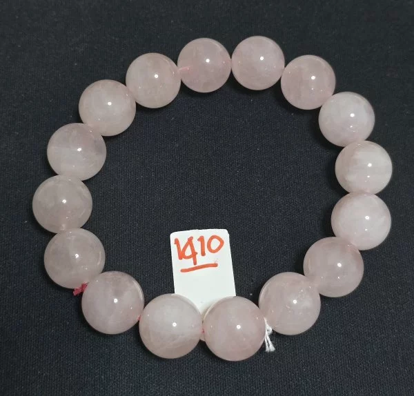 Rose Quartz (โรส ควอตซ์)