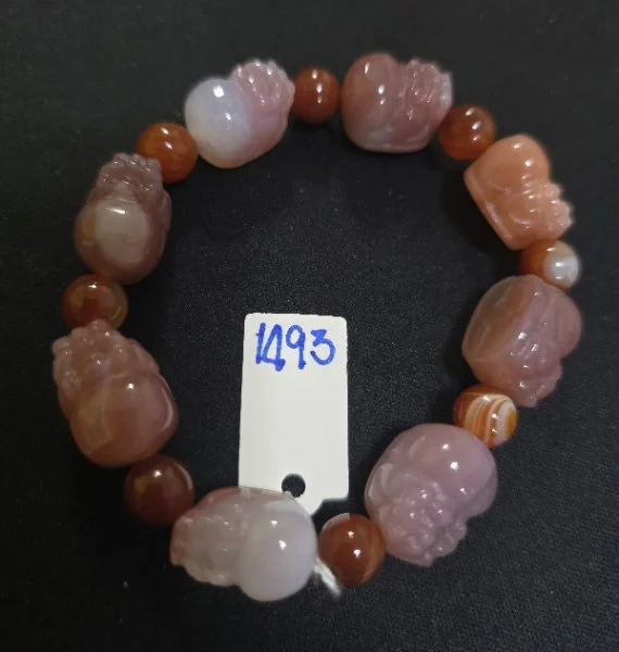 Yanyuan Agate (หยันหยวน อาเกต)