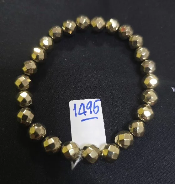 Pyrite (ไพไรต์)