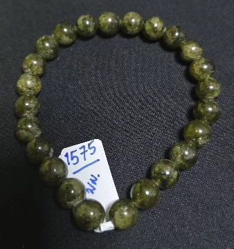 Chrome Diopside (โครม ไดออบไซด์)