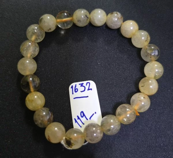 Golden Rutilated Quartz (ไหมเศรษฐี)