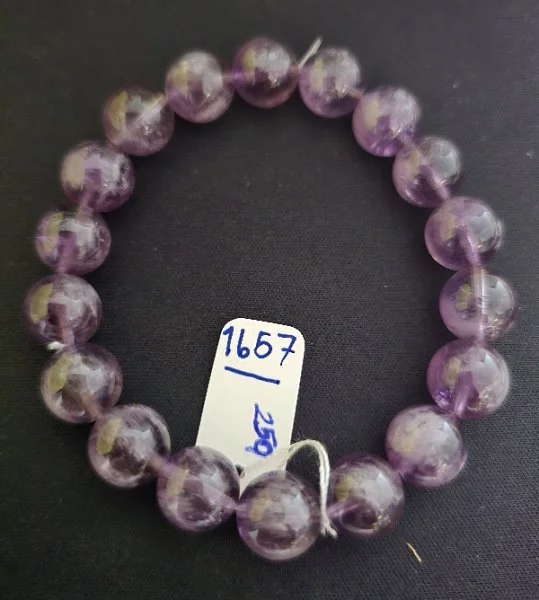 Milky Amethyst (มิวกี้ อเมทิสต์)