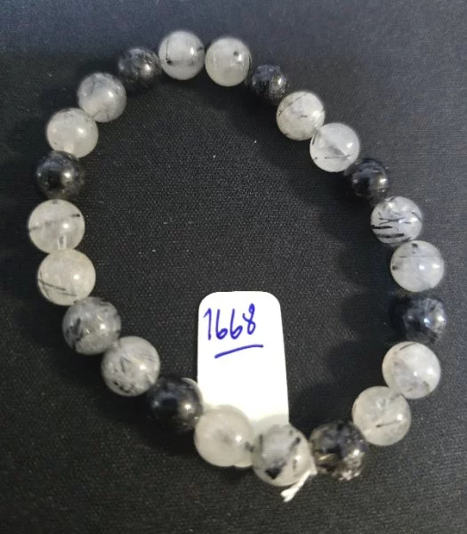 Blue Rutilated Quartz(ไหมฟ้าพิรุณ)