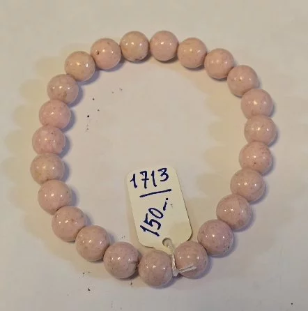 Rhodonite (โรโดไนท์)