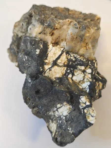 Dumortierite Quartz (ดูมอร์เทียไรต์ ควอตซ์)
