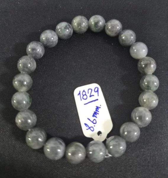 Moss Agate (มอส อาเกต)