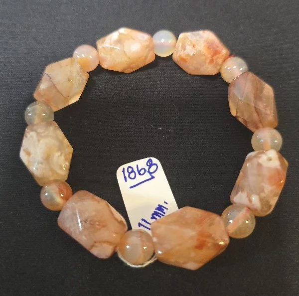 Sakura Agate (ซากุระ อาเกต)