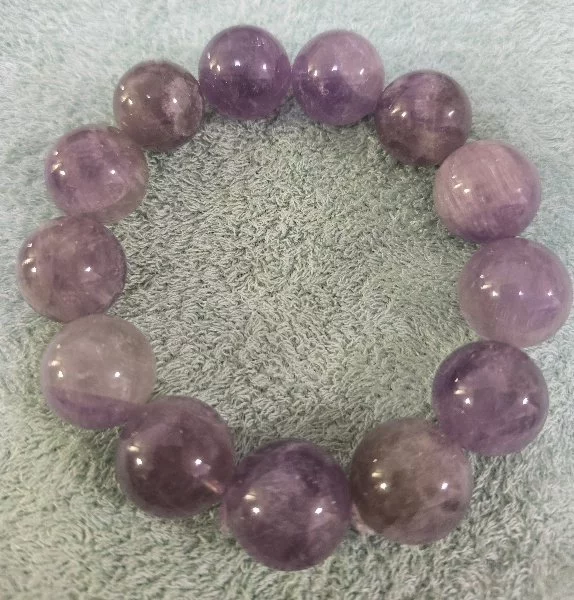 Amethyst (อเมทิสต์)