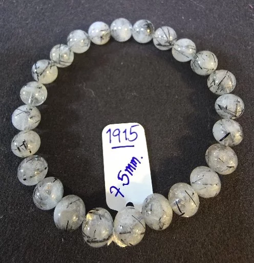 Black Rutilated Quartz (ควอตซ์ไหมสีดำ)