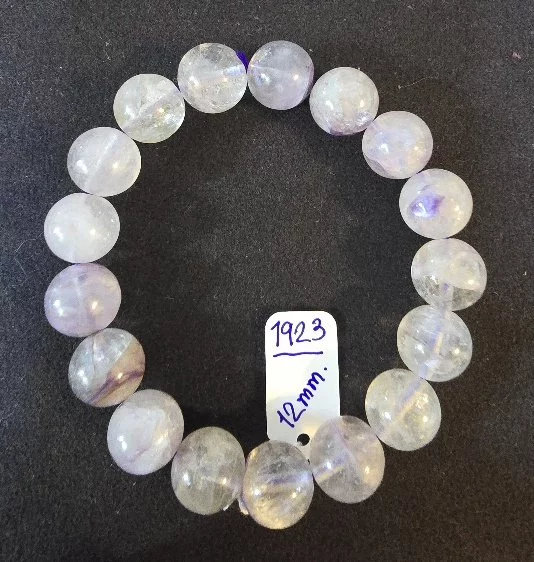 Charoite (ชาโรไอต์)