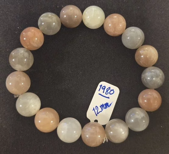 Multi Moonstone (มัลติ มูนสโตน)