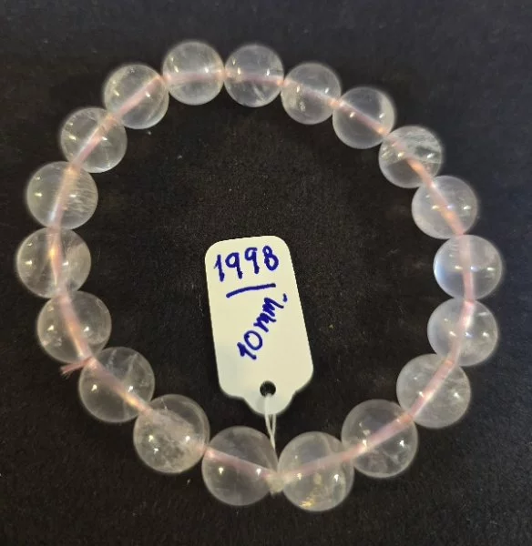 Azeztulite Quartz (อะเซทูไลต์ควอตซ์)