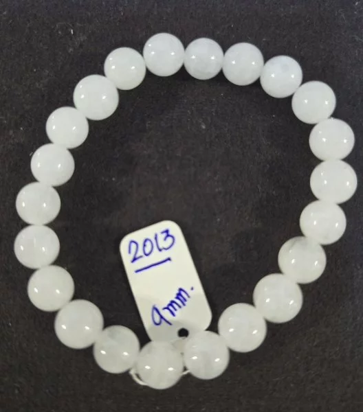 White Phantom Quartz (ไวท์แฟนทอม ควอตซ์)